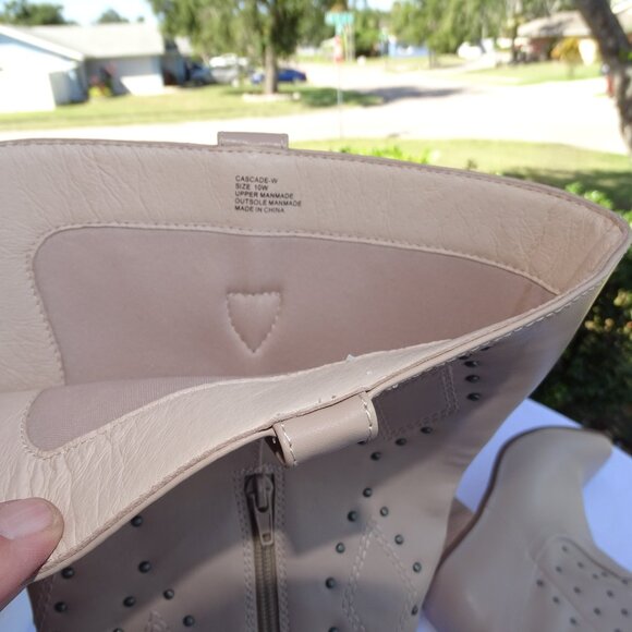 Arula Beige Studded Women's Wide Calf Cowboy Boots  10W Never Worn - Picture 8 of 11